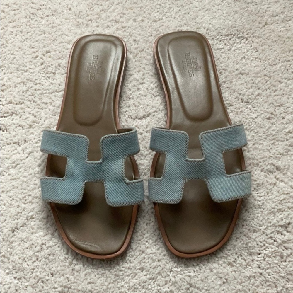 Hermes Light Blue Denim Oran Sandals